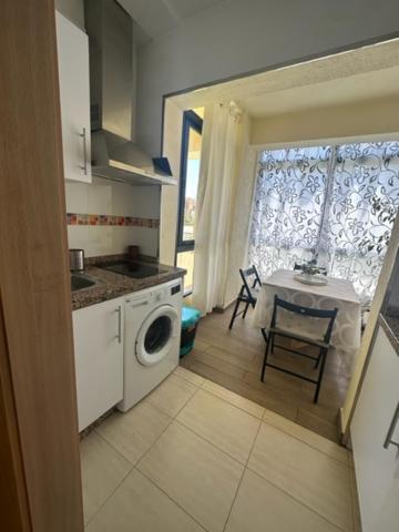 Apartamento Turistico Aloha Playa 贝纳尔马德纳 外观 照片
